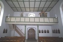 Empore und die Orgel 