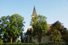 S�lchen street side of the church with a cemetery