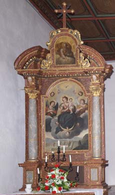 Linker Altar