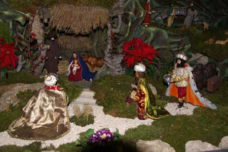 Weggentaler Kripple Dreik�nige vor der Krippe